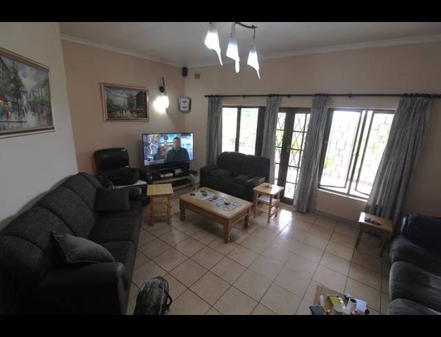 3 BEDROOM HOUSE FOR SALE IN BELLAIR